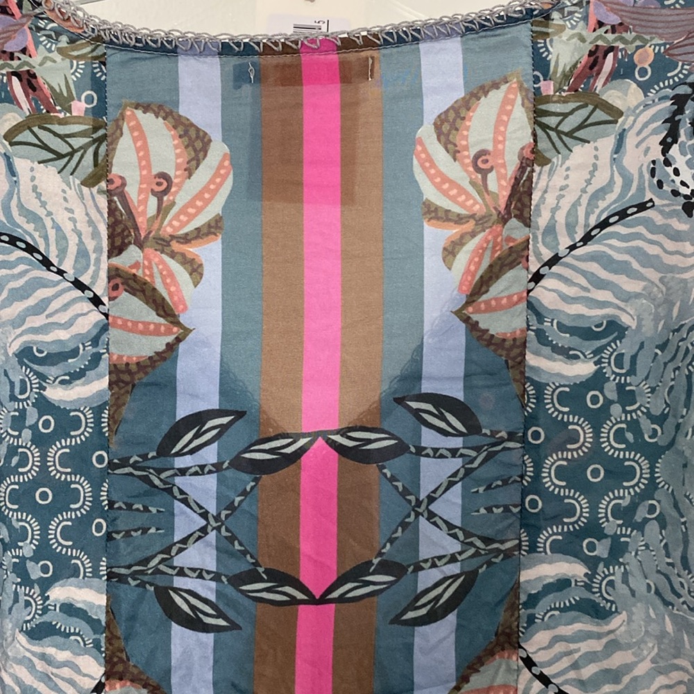 Johnny Was Aran Georgia Silk top - Picture 3 of 10